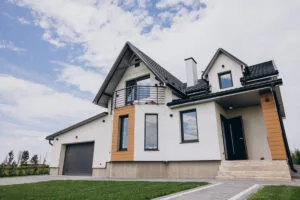 Blogs: House-isolated-field-scaled